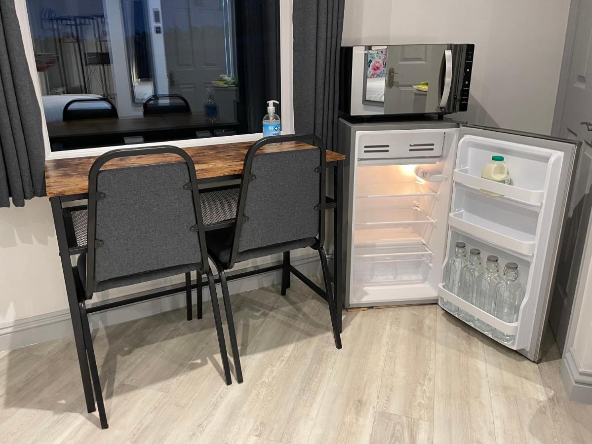 Stunning Contemporary 1 Bedroom En-Suite Annexe 플리머스 외부 사진